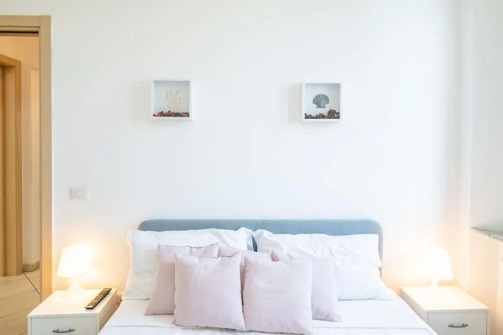 Apartment -Villa Emily- Parking, Garden & Wi-Fi Pisa Italy