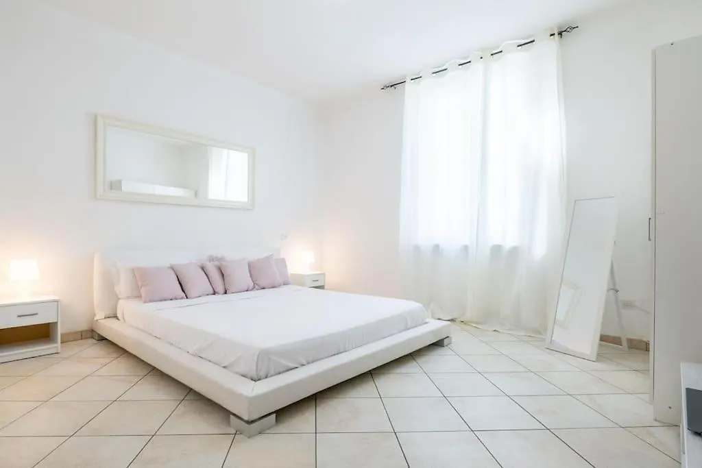 -Villa Emily- Parking, Garden & Wi-Fi Pisa Apartment